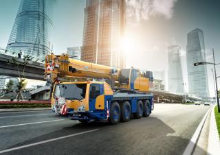 Macarale all-terrain Demag AC 80-4