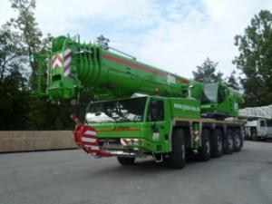 Macarale all-terrain Tadano ATF 130G-5 