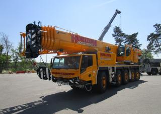 Macarale all-terrain Tadano ATF 130G-5 