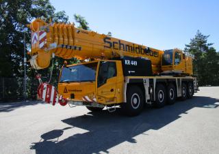 Macarale all-terrain Tadano ATF 200G-5
