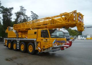 Macarale all-terrain Tadano ATF 70G-4 