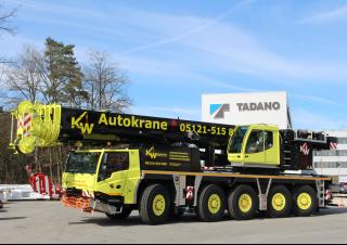 Macarale all-terrain Tadano ATF130G-5 