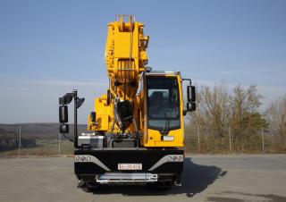 Macarale all-terrain Liebherr LTC 1050-3.1 