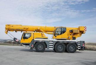 Macarale all-terrain Liebherr LTM 1050-3.1 