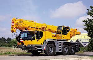 Macarale all-terrain Liebherr LTM 1055-3.2