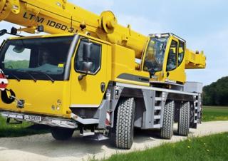 Macarale all-terrain Liebherr LTM 1060-3.1 