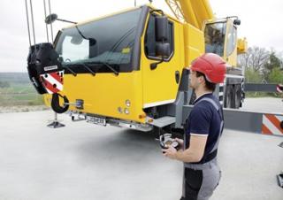 Macarale all-terrain Liebherr LTM 1060-3.1 