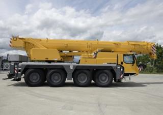 Macarale all-terrain Liebherr LTM 1070-4.2 
