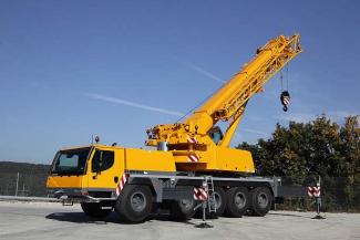 Macarale all-terrain Liebherr LTM 1095-5.1 
