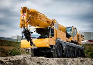 Macarale all-terrain Liebherr LTM 1100-5.2 