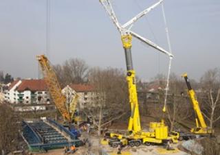 Macarale all-terrain Liebherr LTM 11200-9.1 