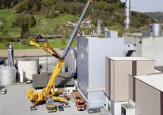Macarale all-terrain Liebherr LTM 11200-9.1 