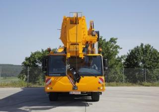 Macarale all-terrain Liebherr LTM 1160-5.2 