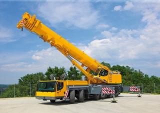Macarale all-terrain Liebherr LTM 1350-6.1 