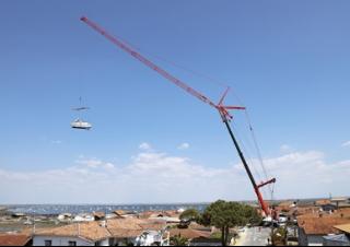 Macarale all-terrain Liebherr LTM 1350-6.1 