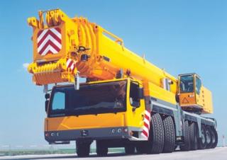 Macarale all-terrain Liebherr LTM 1400-7.1 