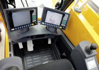 Macarale all-terrain Liebherr LTM 1750-9.1 