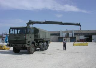 Macarale hidraulice de încărcare Cormach 13500 T3