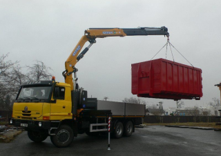 Macarale hidraulice de încărcare Effer 225 2S