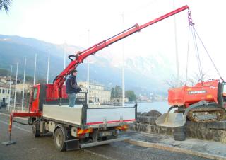 Macarale hidraulice de încărcare Cormach 6800 E3