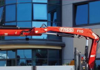 Macarale hidraulice de încărcare Fassi F 110 A 0.22 e-active