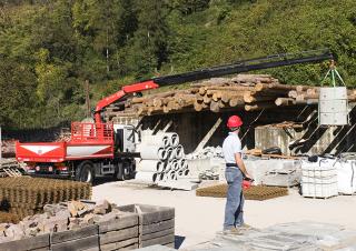 Macarale hidraulice de încărcare Fassi F 120 B 1.25 e-dynamic
