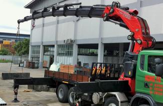 Macarale hidraulice de încărcare Fassi F 1950 RA 2.26 he-dynamic