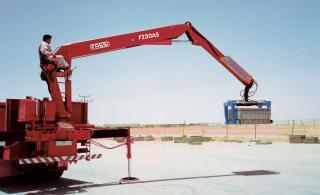 Macarale hidraulice de încărcare Fassi F 250 A 24