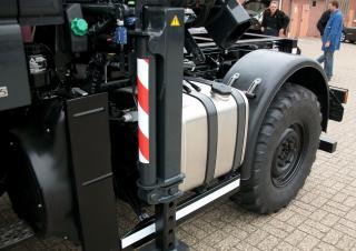 Macarale hidraulice de încărcare MKG HLK 106 HP a1