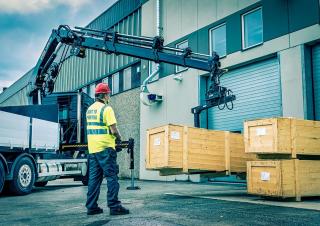Macarale hidraulice de încărcare Hiab X-HiDuo 228 E-2