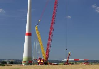 Macarale mobile - braț cu zăbrele Liebherr LG 1750