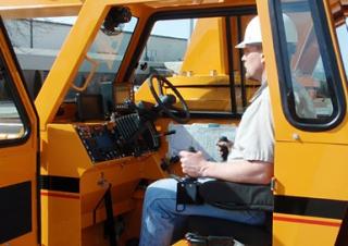 Macarale mobile industriale Broderson IC-400