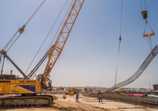 Macarale pe șenile - braț cu zăbrele Liebherr HS 8050 HD