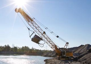 Macarale pe șenile - braț cu zăbrele Liebherr HS 8070