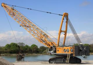 Macarale pe șenile - braț cu zăbrele Liebherr HS 8300