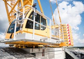 Macarale pe șenile - braț cu zăbrele Liebherr LR 1500