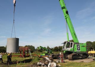 Macarale pe șenile - braț telescopic Sennebogen 673E