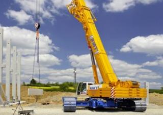 Macarale pe șenile - braț telescopic Liebherr LTR 1220