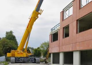 Macarale pe șenile - braț telescopic Liebherr LTR 1220