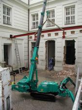 Macarale pe șenile - braț telescopic Maeda MC 104 CER *