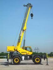 Macarale pentru teren accidentat Grove RT530E-2 