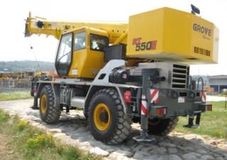 Macarale pentru teren accidentat Grove RT550E