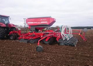 Mașini de însămânțat Unia Fenix 3000/4