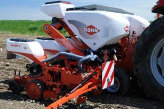 Mașini de însămânțat Kuhn Maxima 2 R