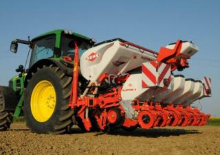 Mașini de însămânțat Kuhn Planter 3 R