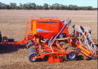 Mașini de însămânțat Kubota SC1601F e-com