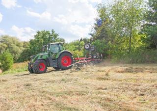Mașini de întors fânul rotative Vicon Fanex 1124 C