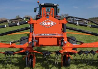 Mașini de întors fânul rotative Kuhn GF 17003 T