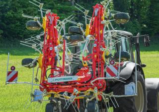 Mașini de întors fânul rotative Pöttinger Hit 8.91
