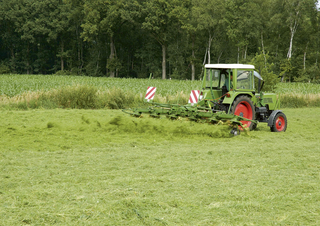 Mașini de întors fânul rotative Krone KW 6.72/6